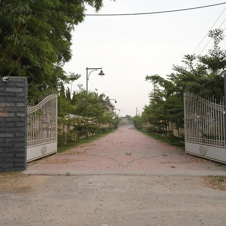 Kamal Resorts - The Luxury Of Being Yourself Ludhiana Exterior photo